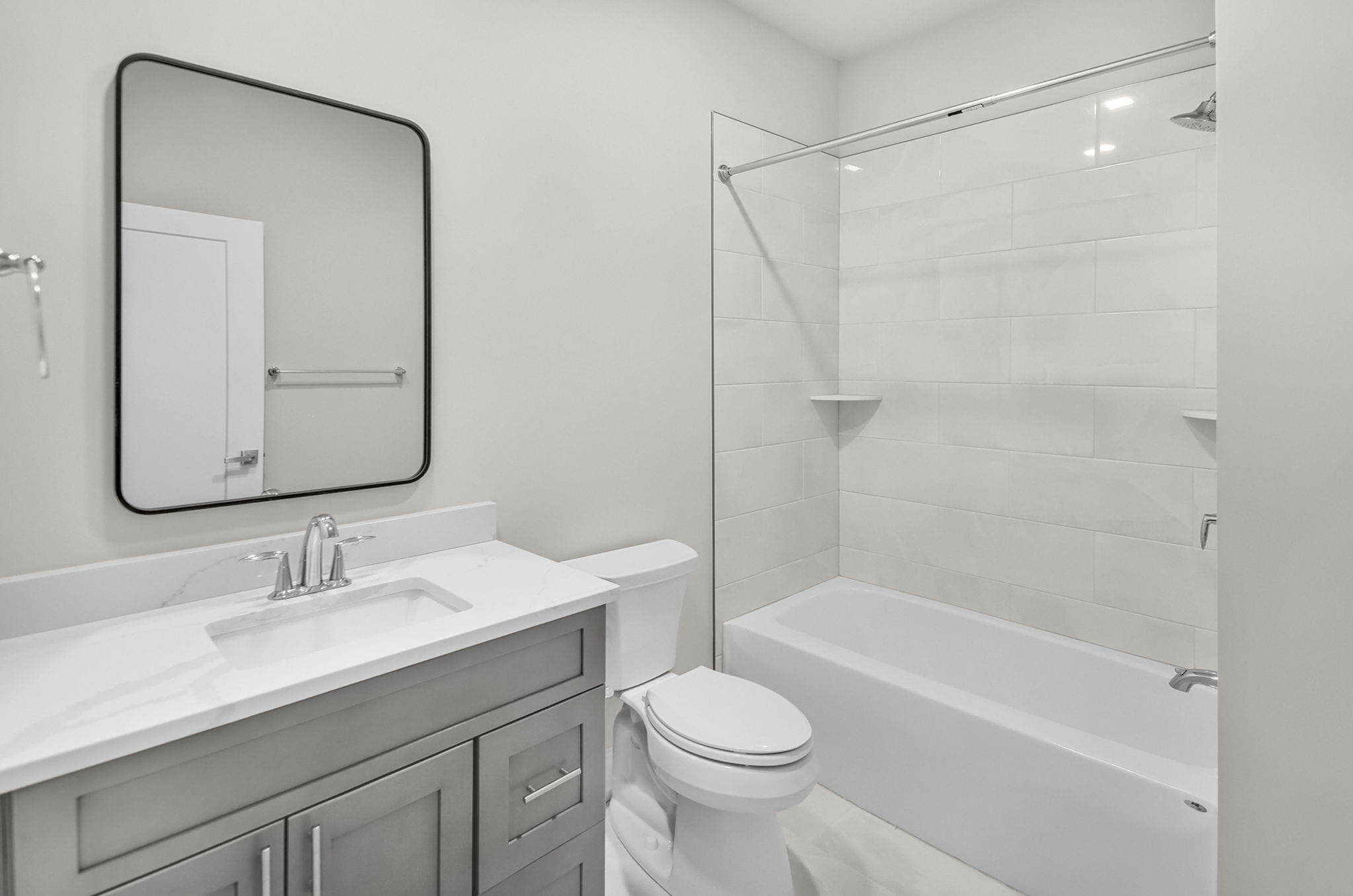 15-web-or-mls-015-601-vly-pointe-drive-niskayuna-ny-usa-017
