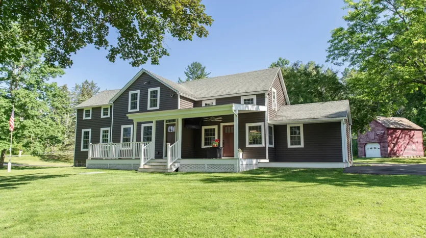 housing market albany ny